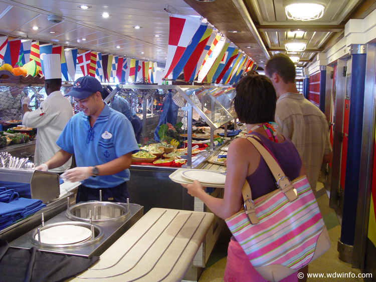 Dining_Topsiders-Seafood-Lunch_0
