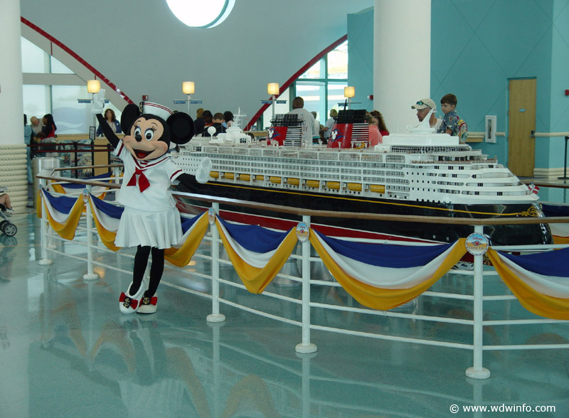 A_PortCanaveral_01