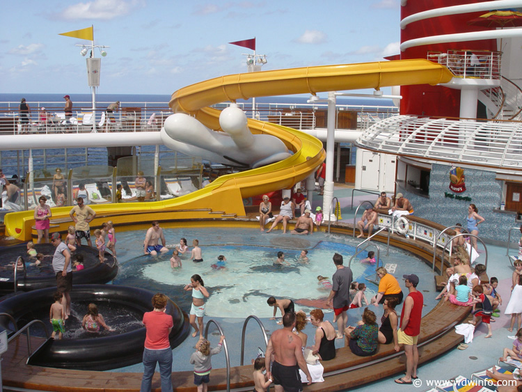 Pools_Mickey_01