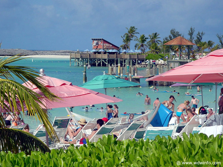 Castaway_family-beach_03