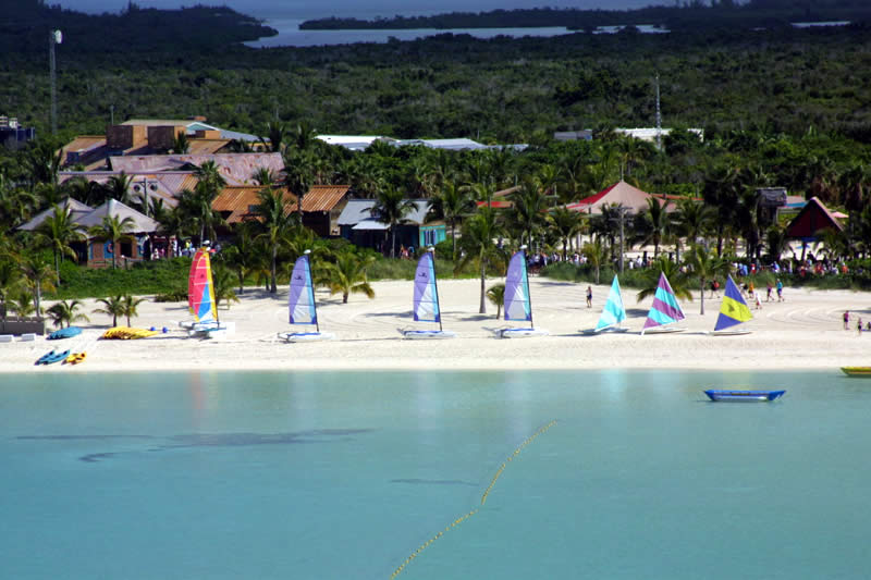 Castaway_sails_08