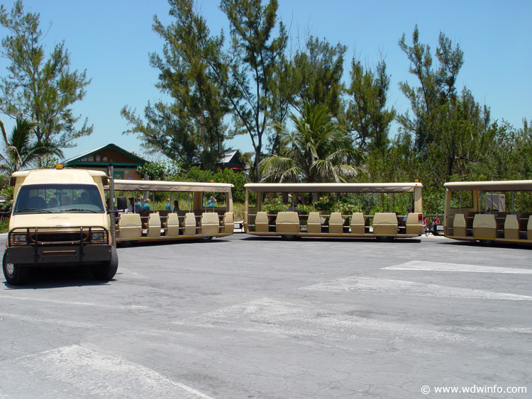 Serenity-Bay-tram