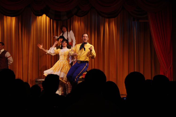 Hoop-Dee-Doo-06