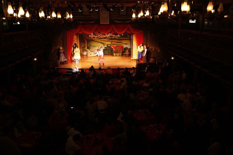 Hoop-Dee-Doo-12