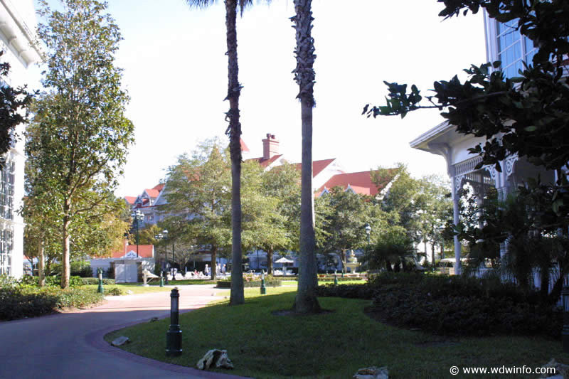 100-0009_AUT