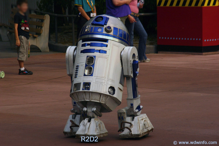 18_R2D2