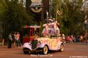 14B_Mary Poppins Car 