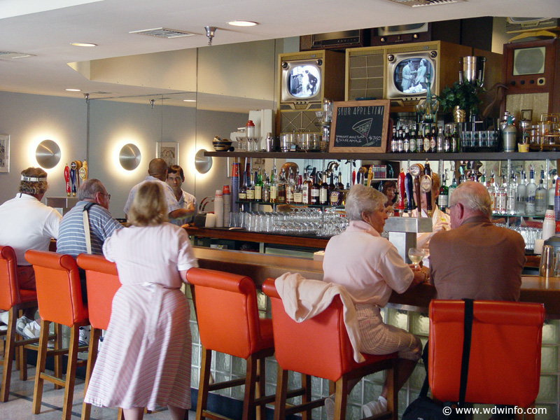 Dining-50s-Prime-Time_08