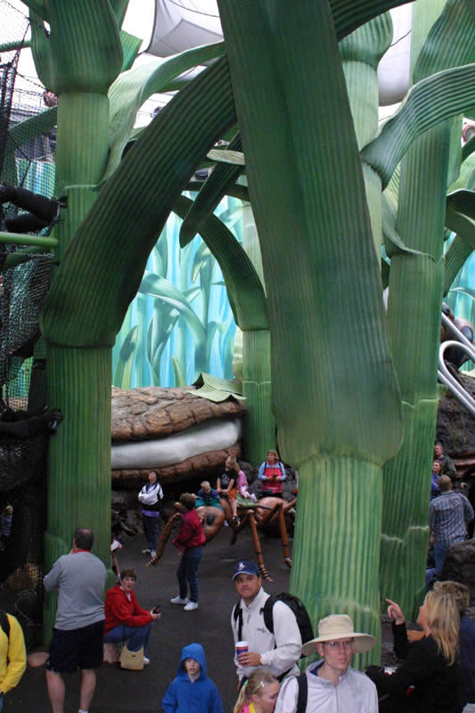 Honey, I Shrunk the Kids Playground_10