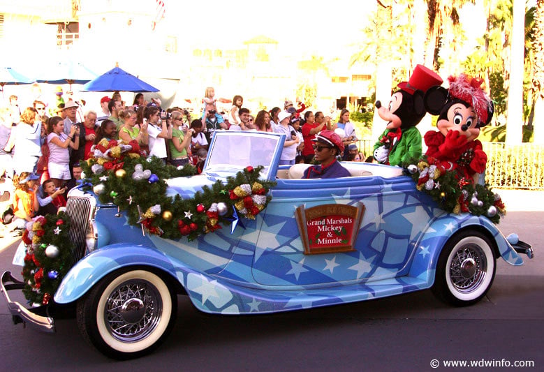 MGMHollywoodHolly-Day Parade03