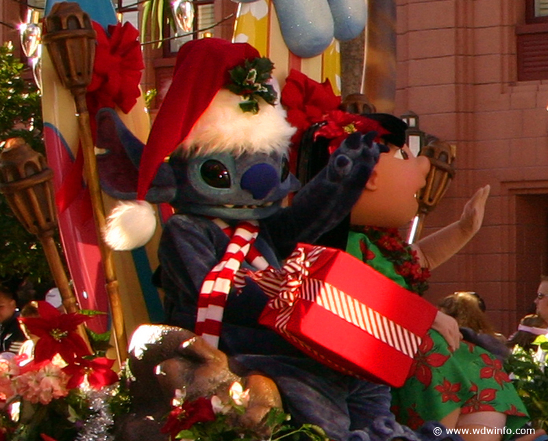 MGMHollywoodHolly-Day Parade031