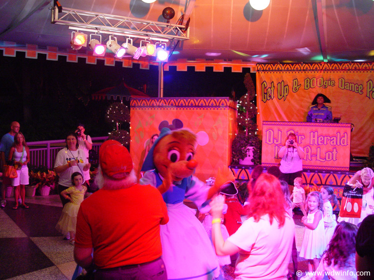 Mickey's Not So Scary Halloween Party - DSC01068