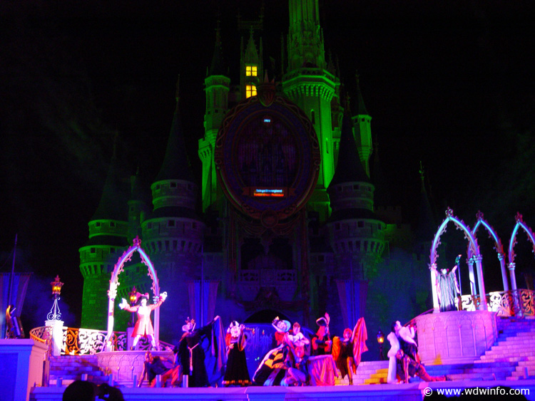 Mickey's Not So Scary Halloween Party - DSC01304