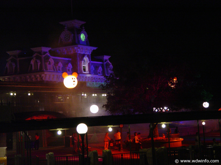 Mickey's Not So Scary Halloween Party - DSC01335