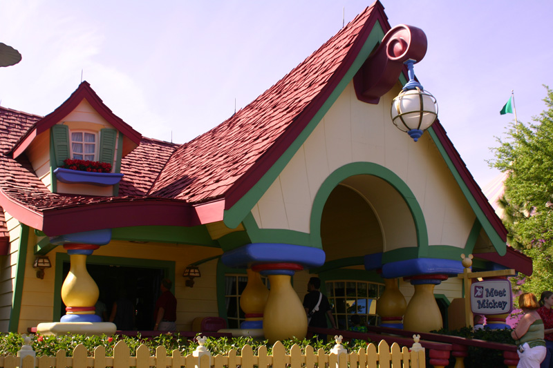 Mickey's-Toontown-FairIMG_2561