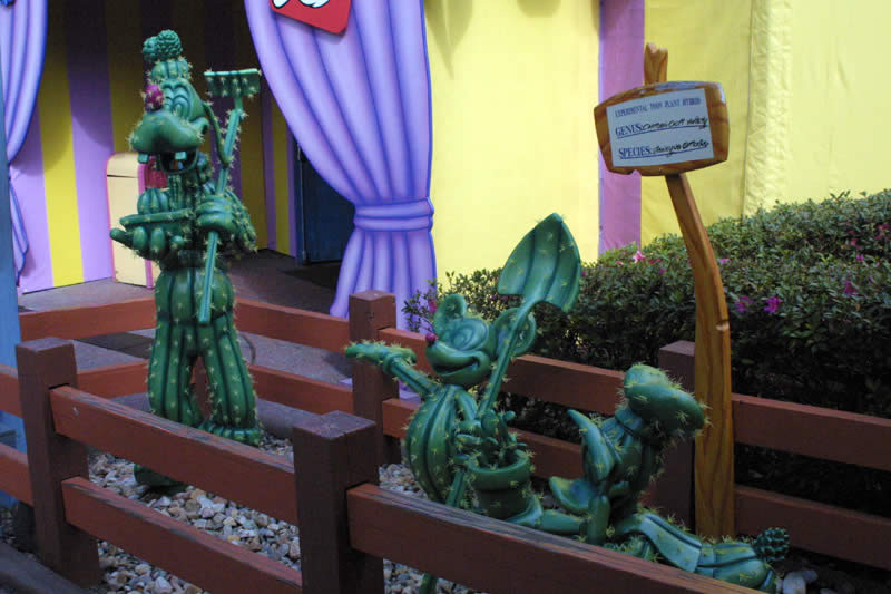 Mickey's-Toontown-FairIMG_2569b