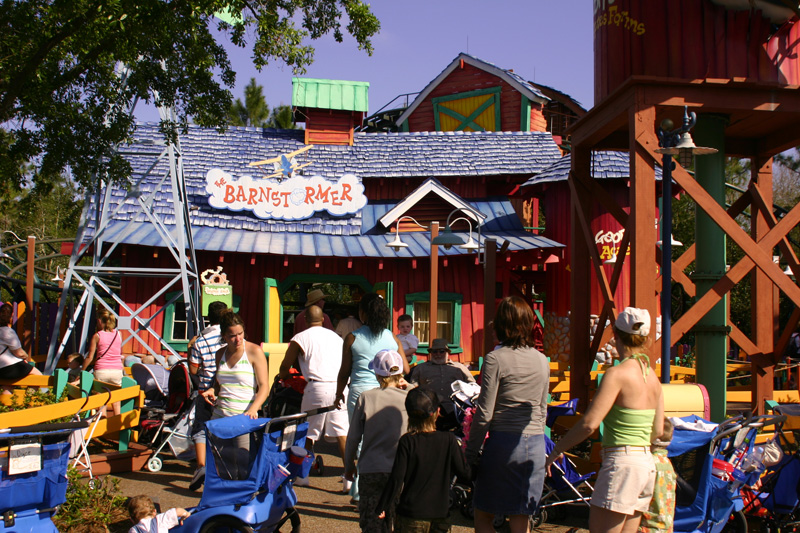 Mickey's-Toontown-FairIMG_2573