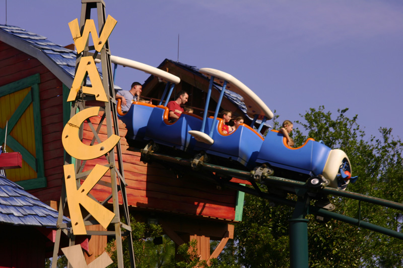 Mickey's-Toontown-FairIMG_2580