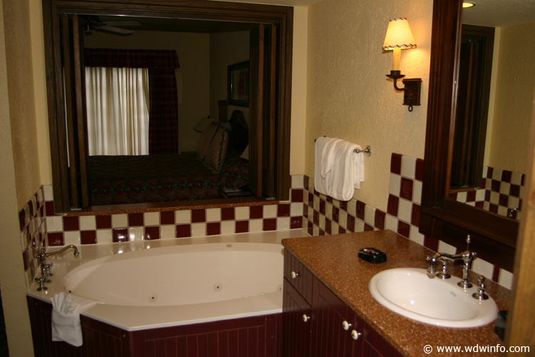 DSC00023a