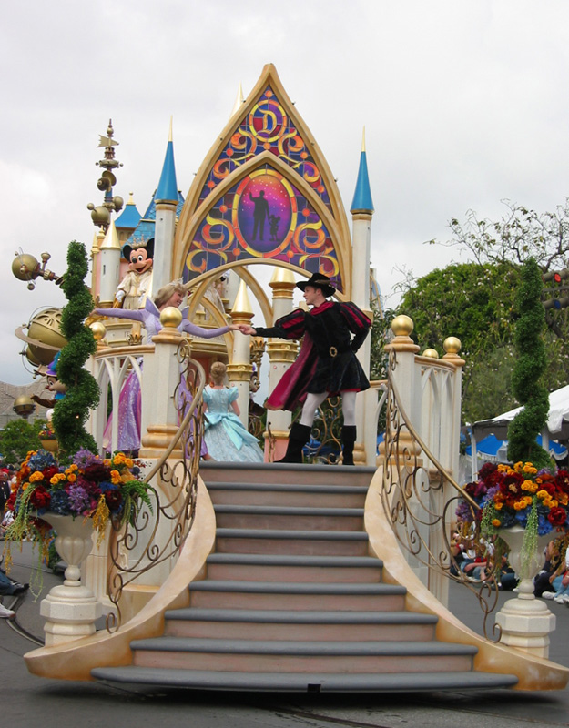 Parade of Dreams-13