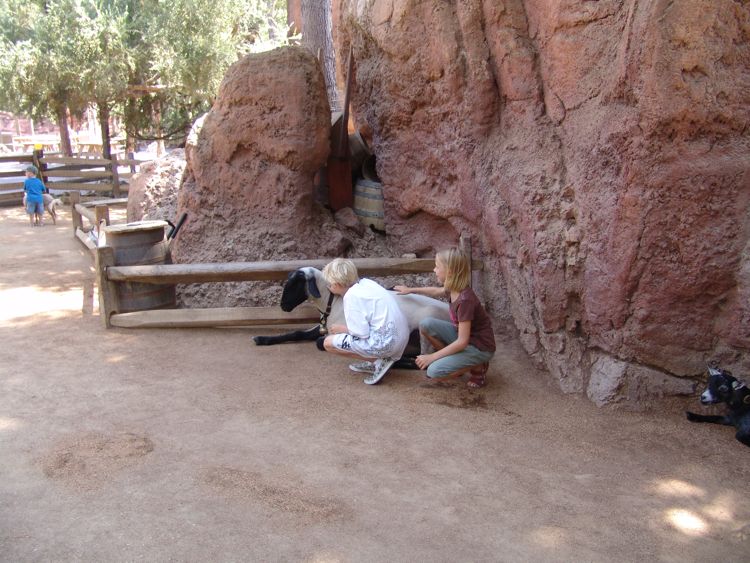 Frontierland-DL-56