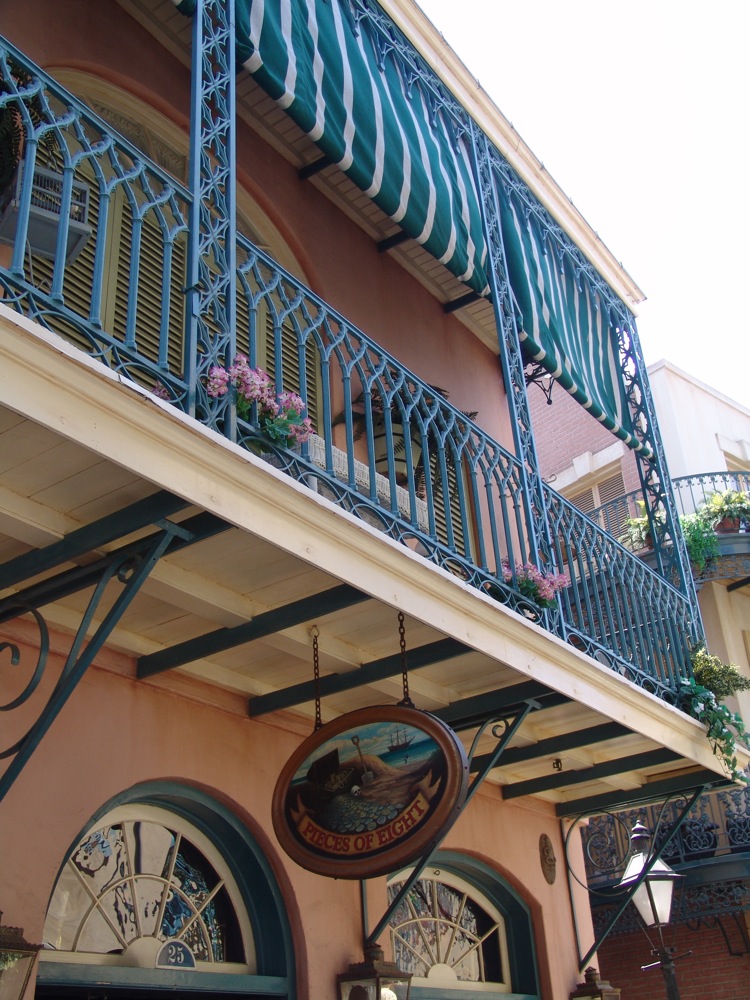 New-Orleans-Square-35