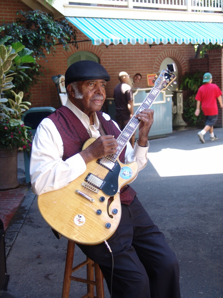 New-Orleans-Square-57