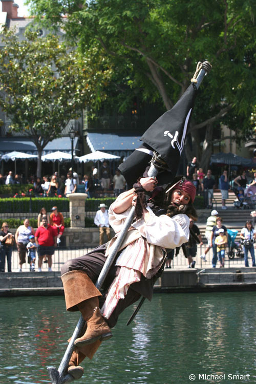 Pirates lair Show-260