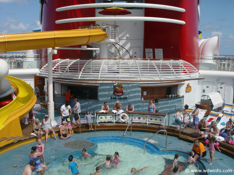Pools_Mickey_03