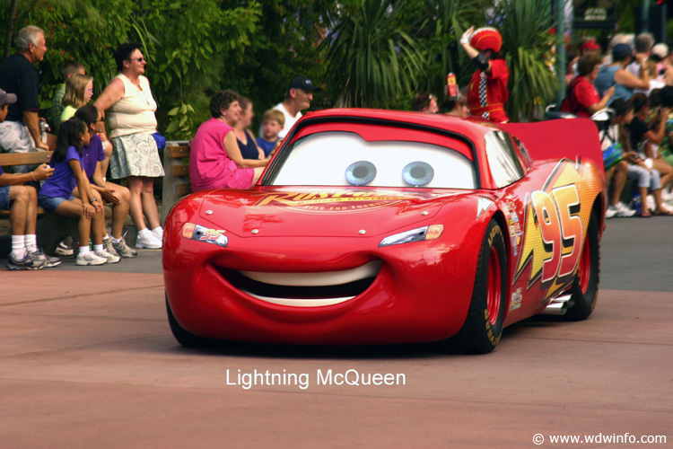 03_Disney Lightning McQueen