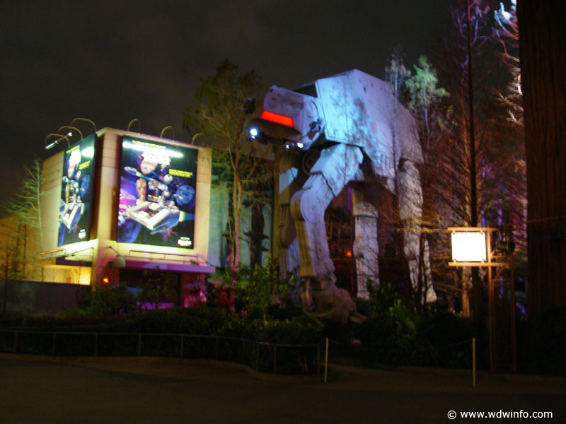 Star-Tours_02