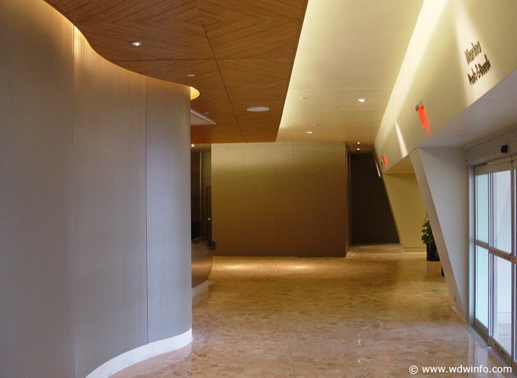 contemporary-resort19