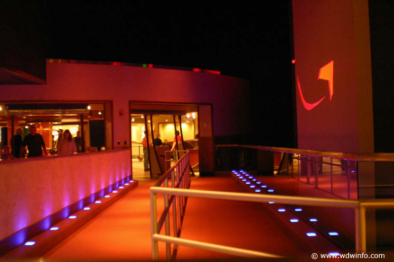 Soaring Queue entrance_2