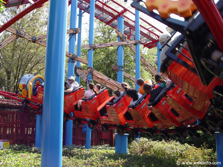 Woodpeckers-Coaster_04