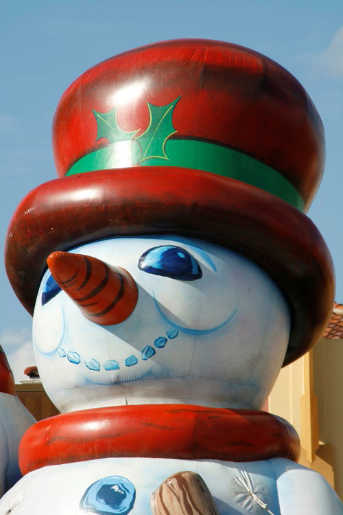 Universal-Holiday03