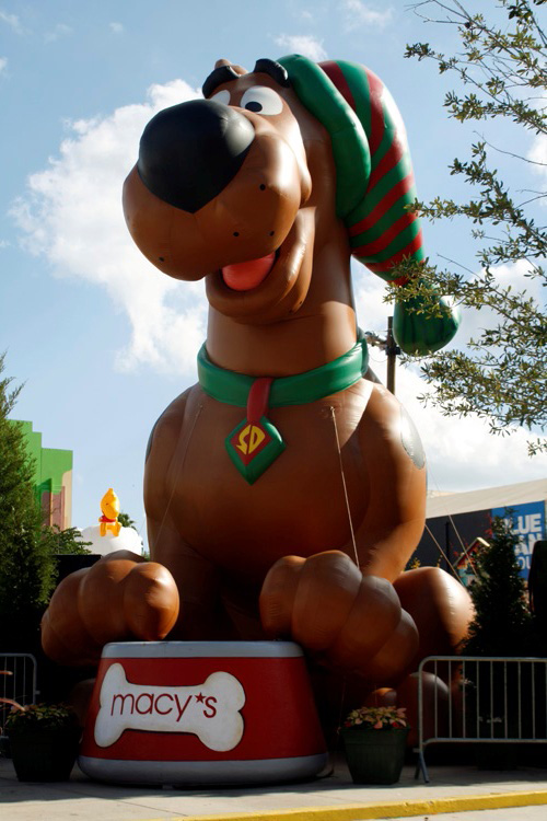 Universal-Holiday18