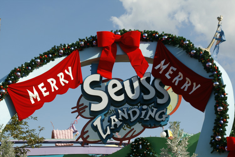 Universal-Holiday22