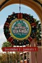 Universal-Holiday02