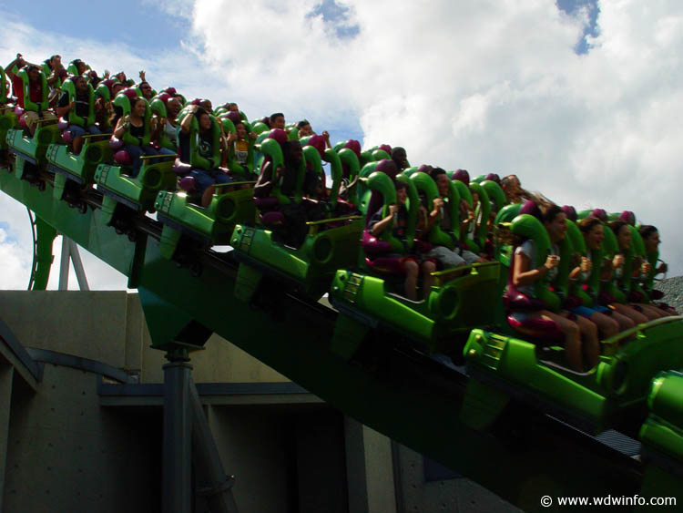 04-Incredible Hulk Coaster