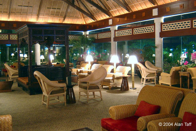 Royal Pacific Resort 28