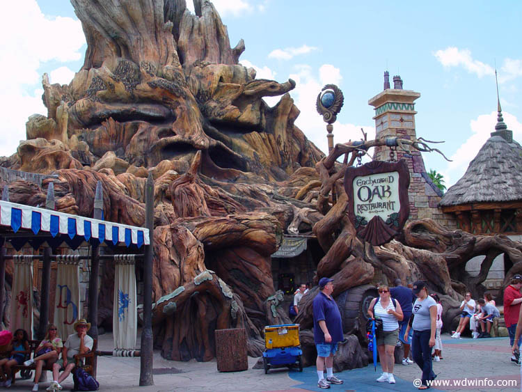 08-The Enchanted Oak Tavern