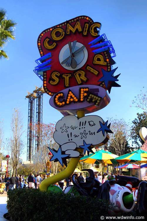 04-Comic Strip Cafe
