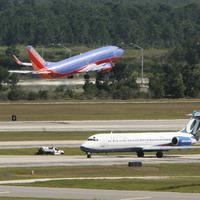 Committee recommends keeping TSA officers at Orlando International Airport airport