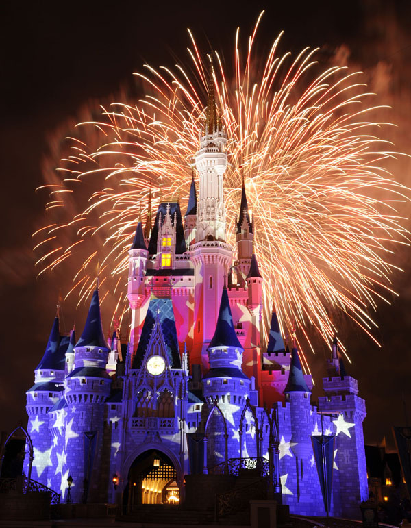 Magic Kingdom fireworks to be live streamed on Disney Parks Blog 600-4thjuly