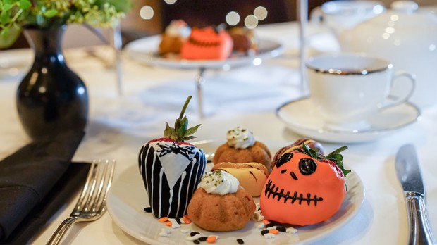 Afternoon Tea at the Disneyland Hotel gets a Halloween makeover HalloweenTea02 HalloweenTea02