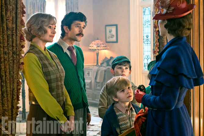 New Photos from ‘Mary Poppins Returns’ Released Mary Poppins Returns Mary Poppins Return (2018) L to R: Emily Mortimer, Ben Whishaw, TK, TK and Emily Nlunt ANY ADDITIONAL USAGE SHOULD BE CLEARED WITH DISNEY Mary Poppins Return (2018)L to R: Emily Mortimer, Ben Whishaw, TK, TK and Emily NluntANY ADDITIONAL USAGE SHOULD BE CLEARED WITH DISNEY