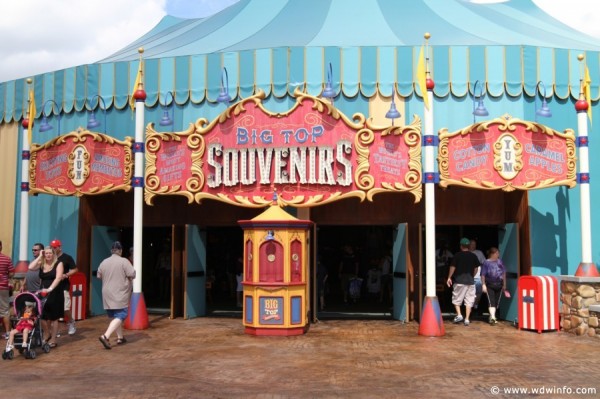 Best & Worst – 10 Worst Walt Disney World Rookie Mistakes Big-Top-Souvenirs-02-600x399 Big-Top-Souvenirs-02-600x399