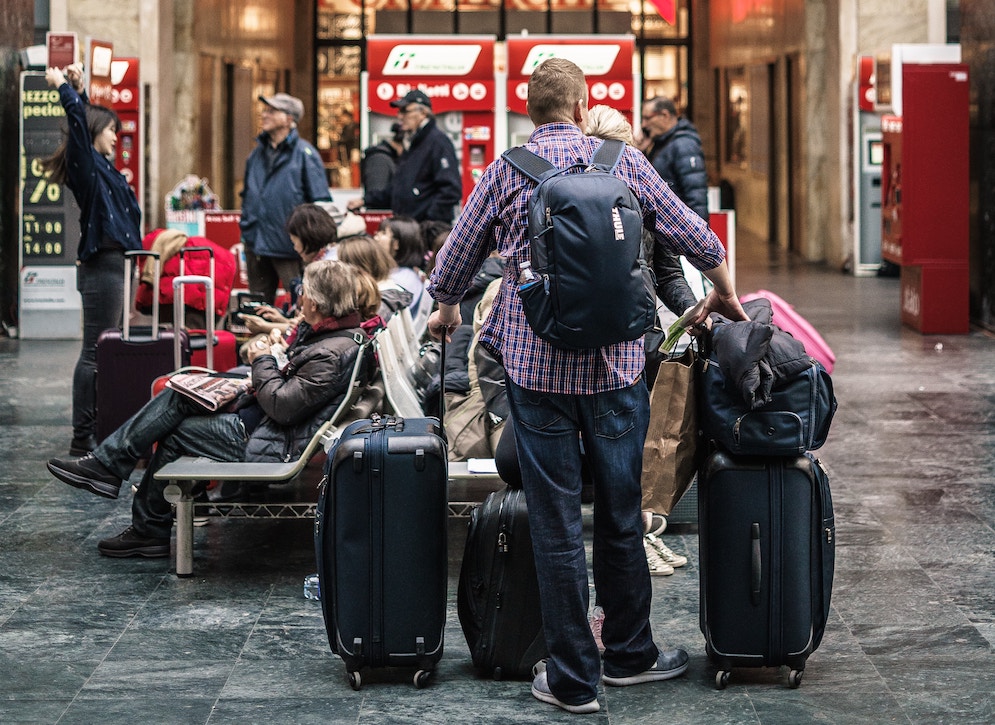 tommaso-pecchioli-581840-unsplash – WDWINFO.COM Packing Champions: Getting Your Disney or Universal Haul Home tommaso-pecchioli-581840-unsplash tommaso-pecchioli-581840-unsplash