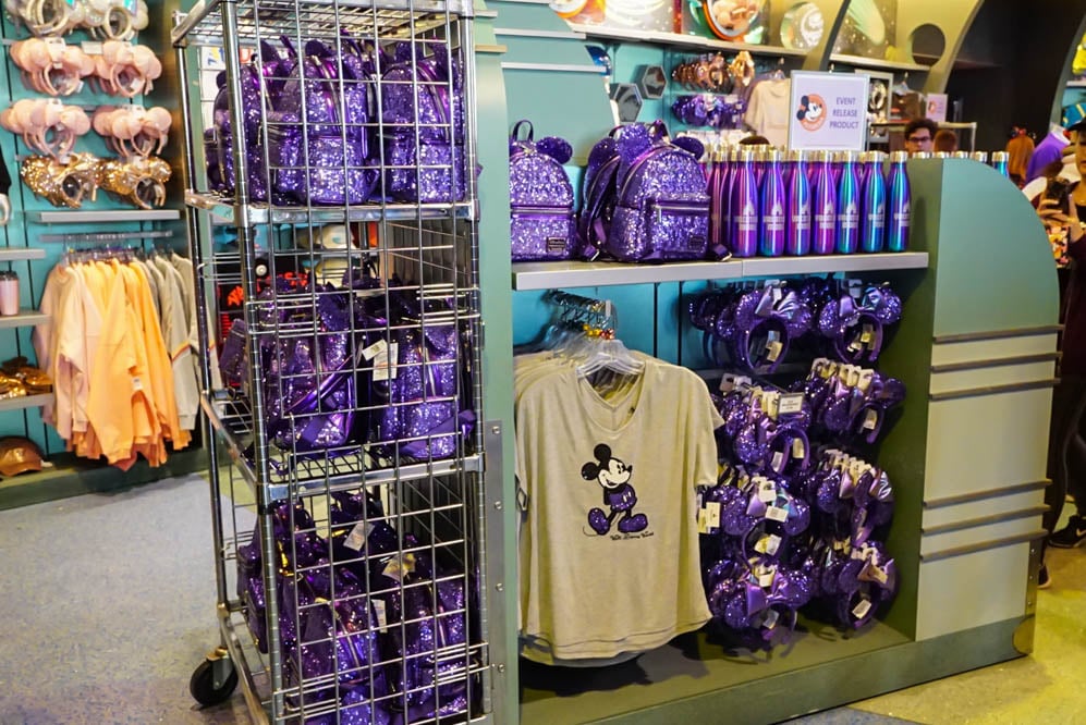 P-6 – WDWINFO.COM A Review of Tomorrowland's Potion Purple Passholder Event The DIS P-6