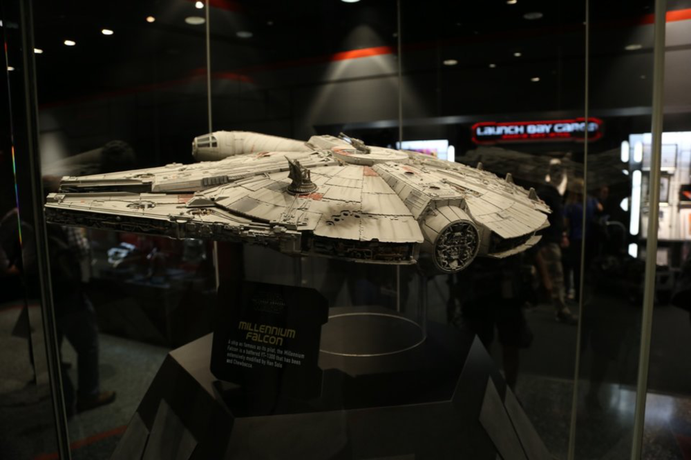 rsz_11star-wars-launch-bay-04 – WDWINFO.COM Star Wars: Galaxy's Edge Vs. My Perfectly Planned Vacation The DIS rsz_11star-wars-launch-bay-04 rsz_11star-wars-launch-bay-04